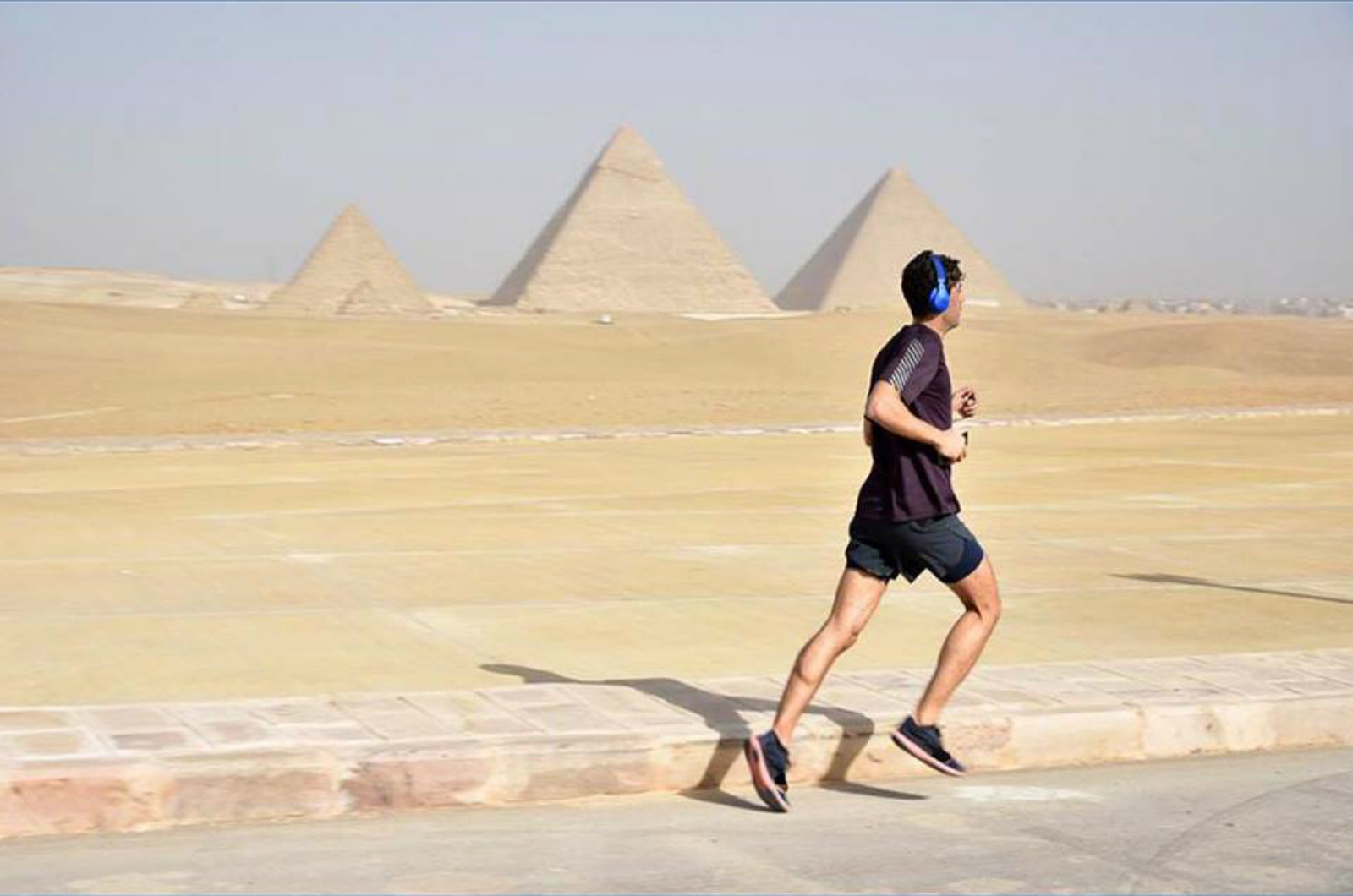 Giza pyramids turned into marathon venue | Enterprise